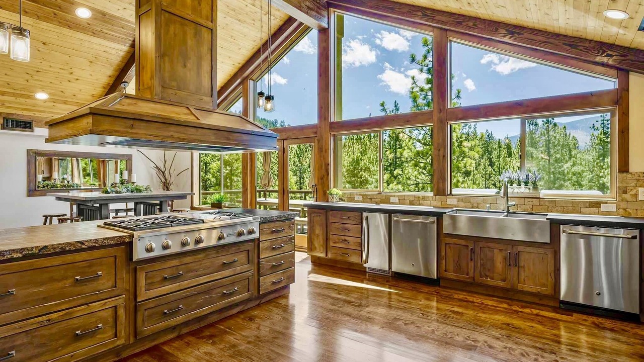 Photo of Kitchen in Round Hill Village