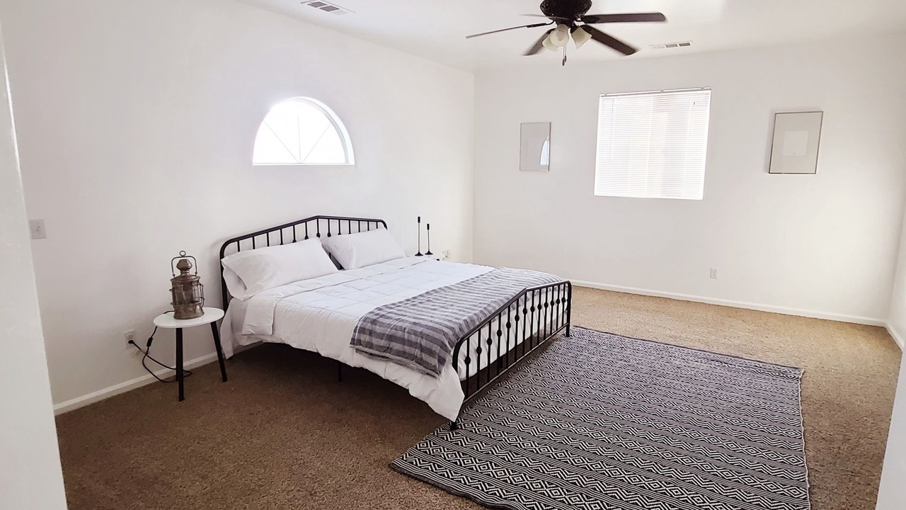Photo of Bedroom in Porterville