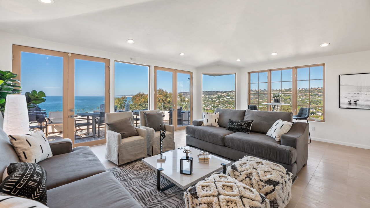 Photo of Patio Balcony in Country Club
