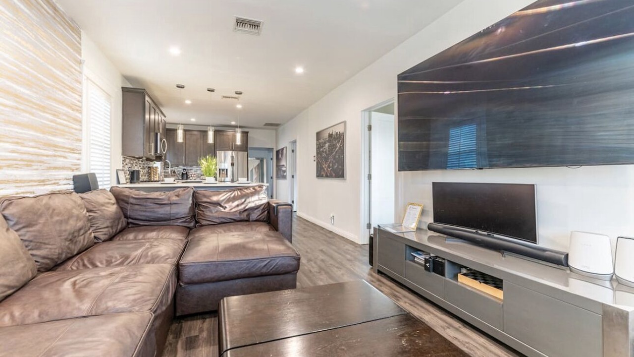Photo of Livingroom in Chinatown