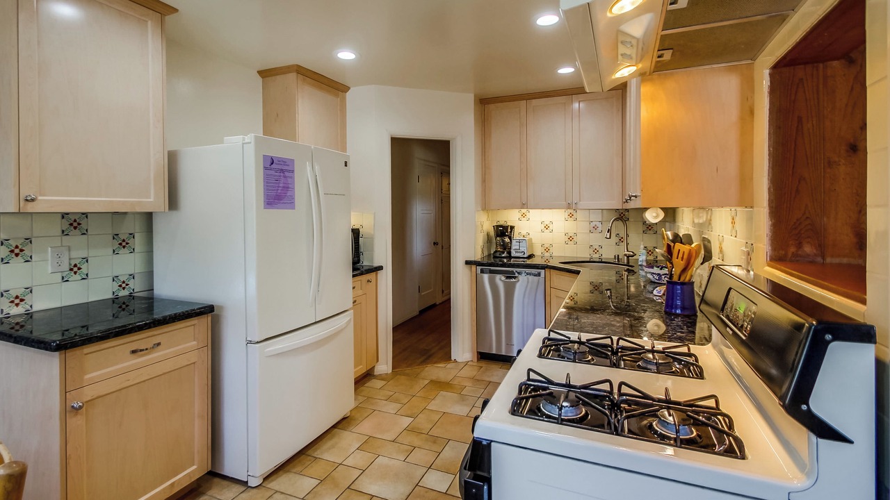 Photo of Kitchen in Crown Point