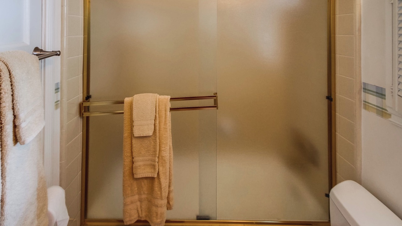 Photo of Bathroom in Crown Point