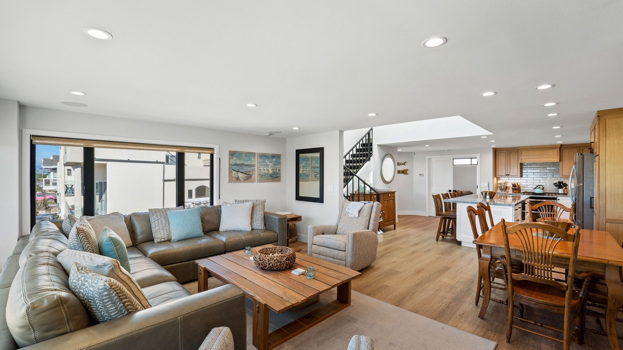 Photo of Livingroom in Hollywood Beach