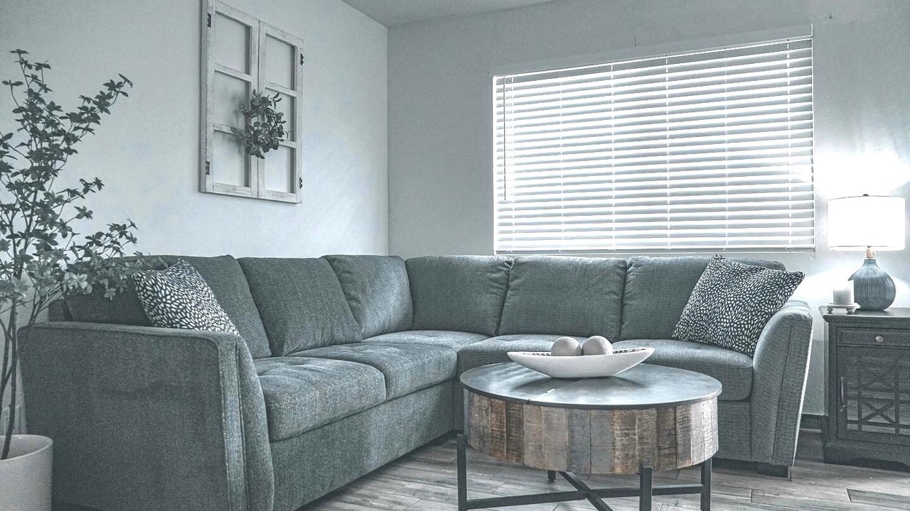 Photo of Livingroom in East Bakersfield