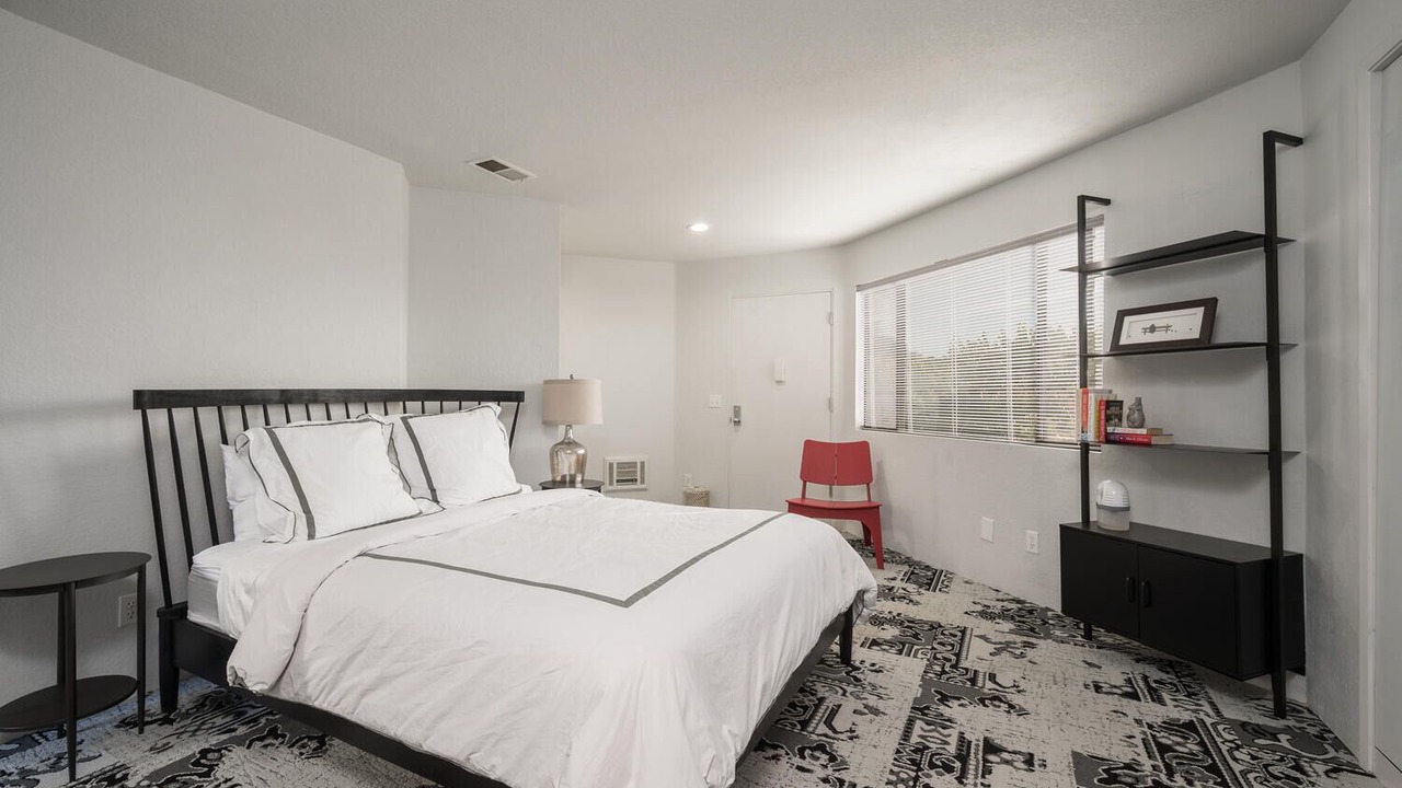 Photo of Bedroom in Marine Terrace