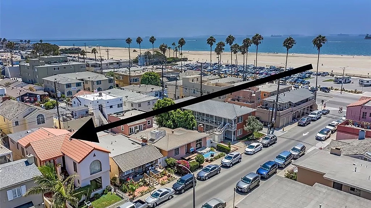 Photo of Others in Belmont Shore