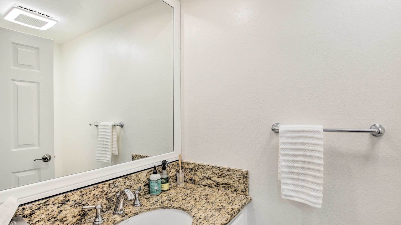 Photo of Bathroom in Spinnaker Hill