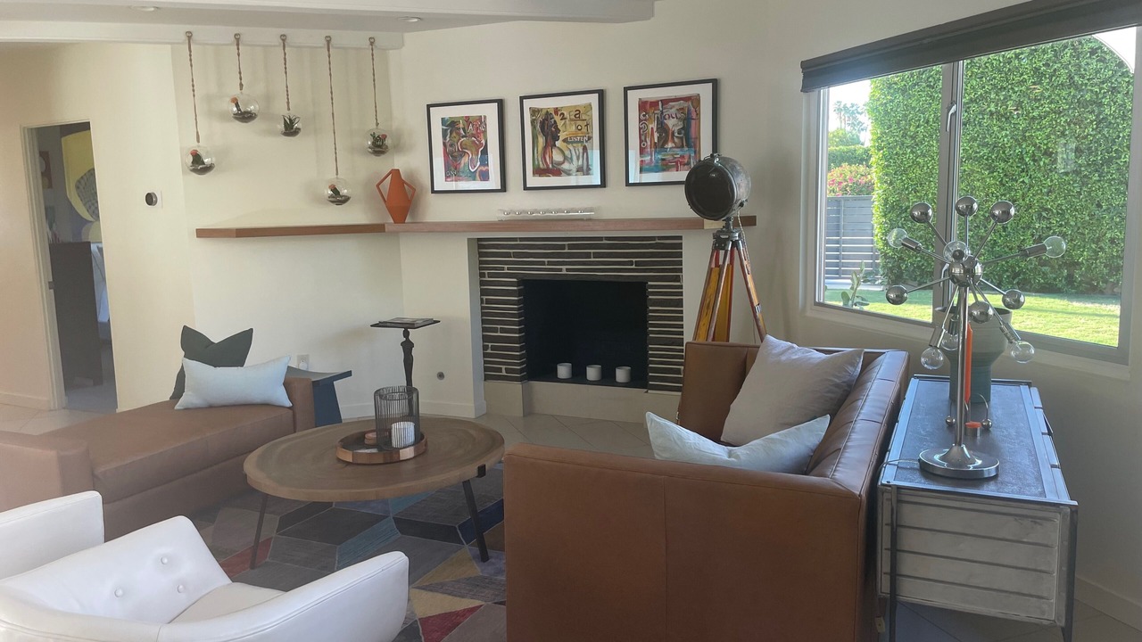 Photo of Livingroom in Sunrise Villas