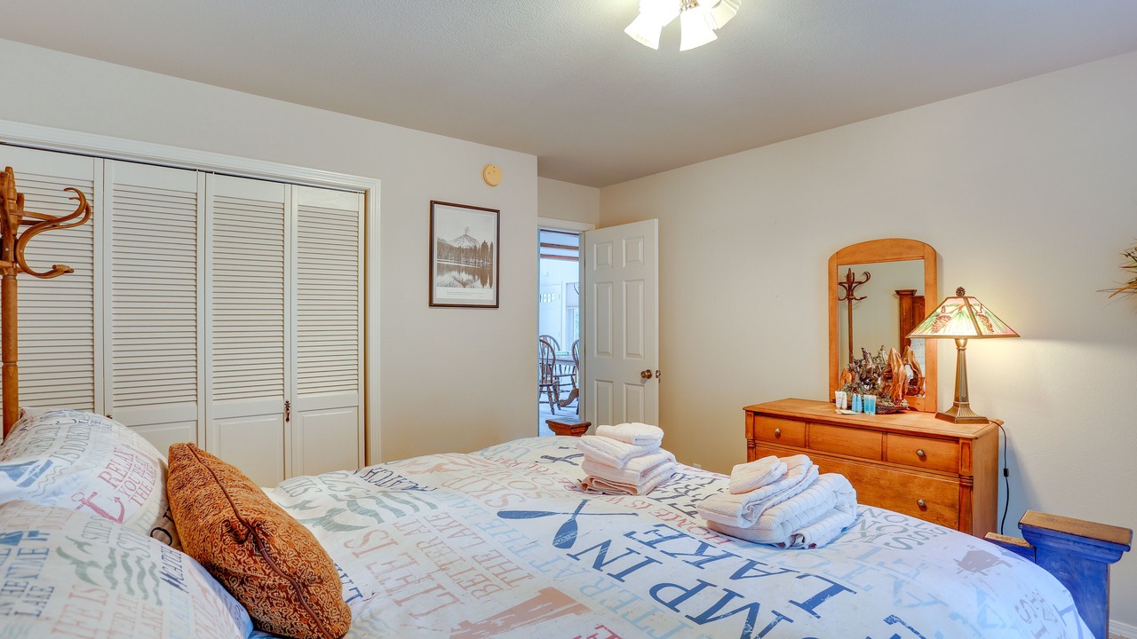 Photo of Bedroom in Lake Almanor West