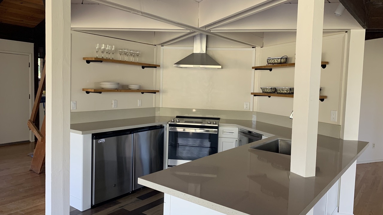 Photo of Kitchen in St. Helena