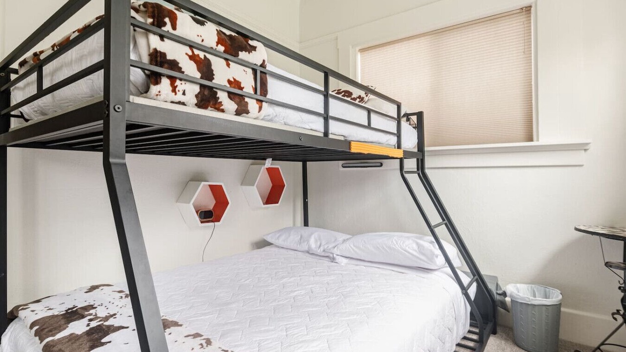 Photo of Bedroom in South Park