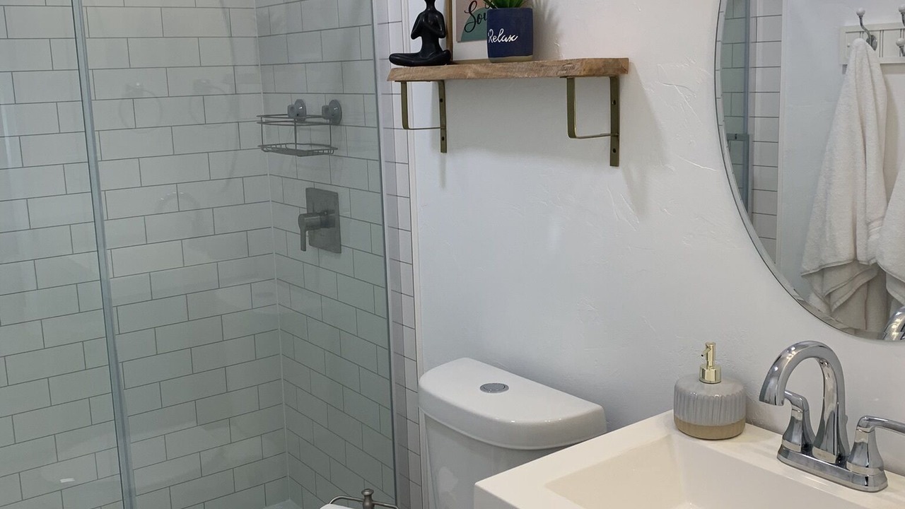 Photo of Bathroom in Cloverdale