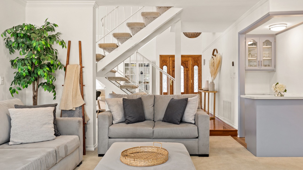 Photo of Livingroom in Canyon Country