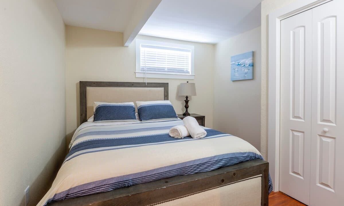 Photo of Bedroom in Northside
