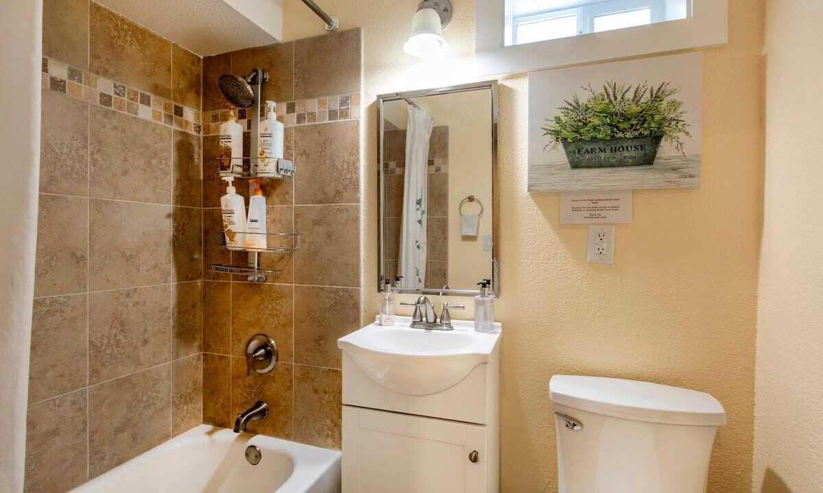 Photo of Bathroom in Northside