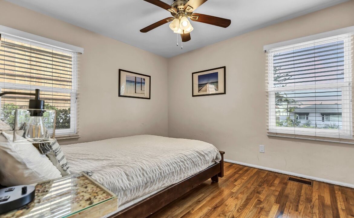 Photo of Bedroom in Sunset Cliffs