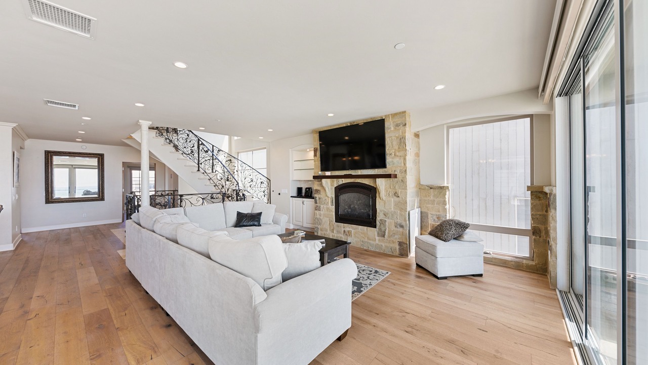 Photo of Livingroom in Hollywood Beach