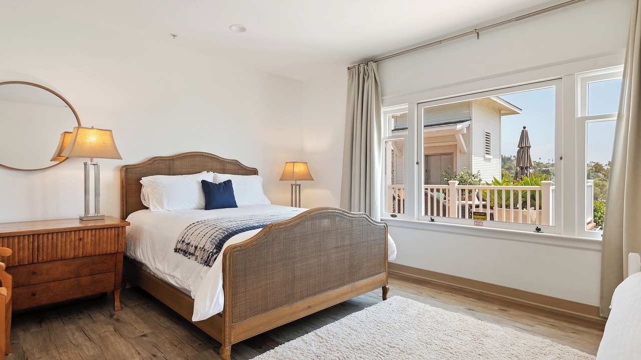 Photo of Bedroom in Summerland