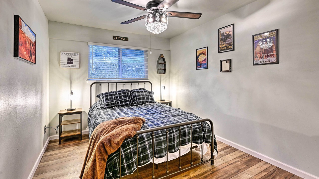 Photo of Bedroom in Cascadel Woods