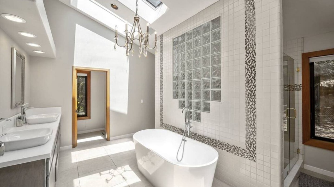 Photo of Bathroom in Santa Rosa