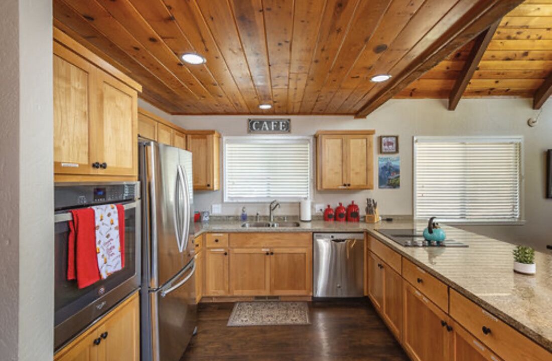 Photo of Kitchen in Mariposa