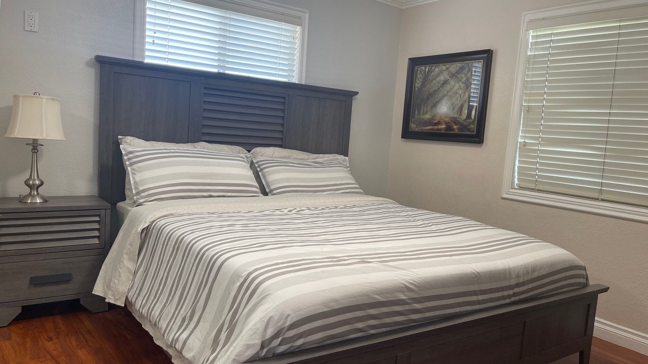 Photo of Bedroom in Sherwood Forest and Thistle Development