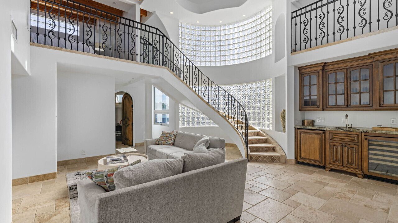 Photo of Bedroom in South Oceanside
