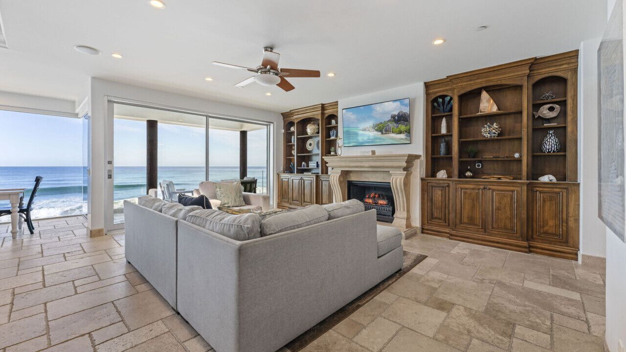 Photo of Bedroom in South Oceanside