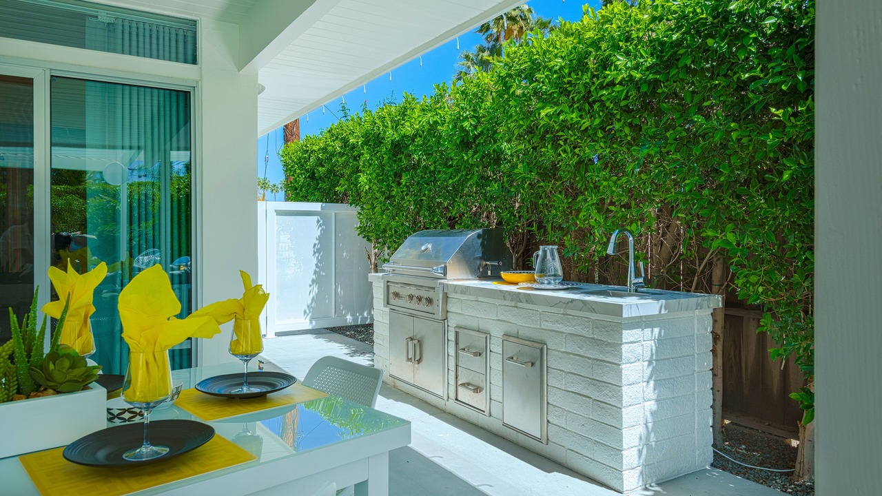 Photo of Outdoor in Deepwell Estates