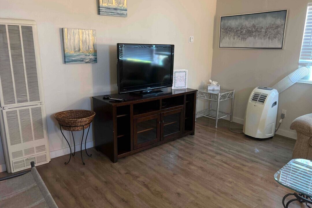 Photo of Livingroom in Martinez
