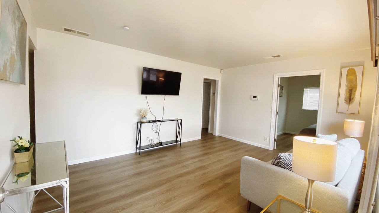 Photo of Livingroom in Union City