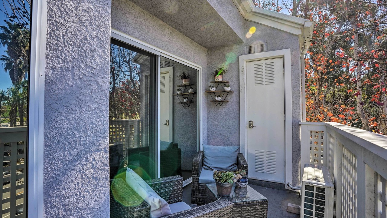 Photo of Patio Balcony in Capistrano Beach