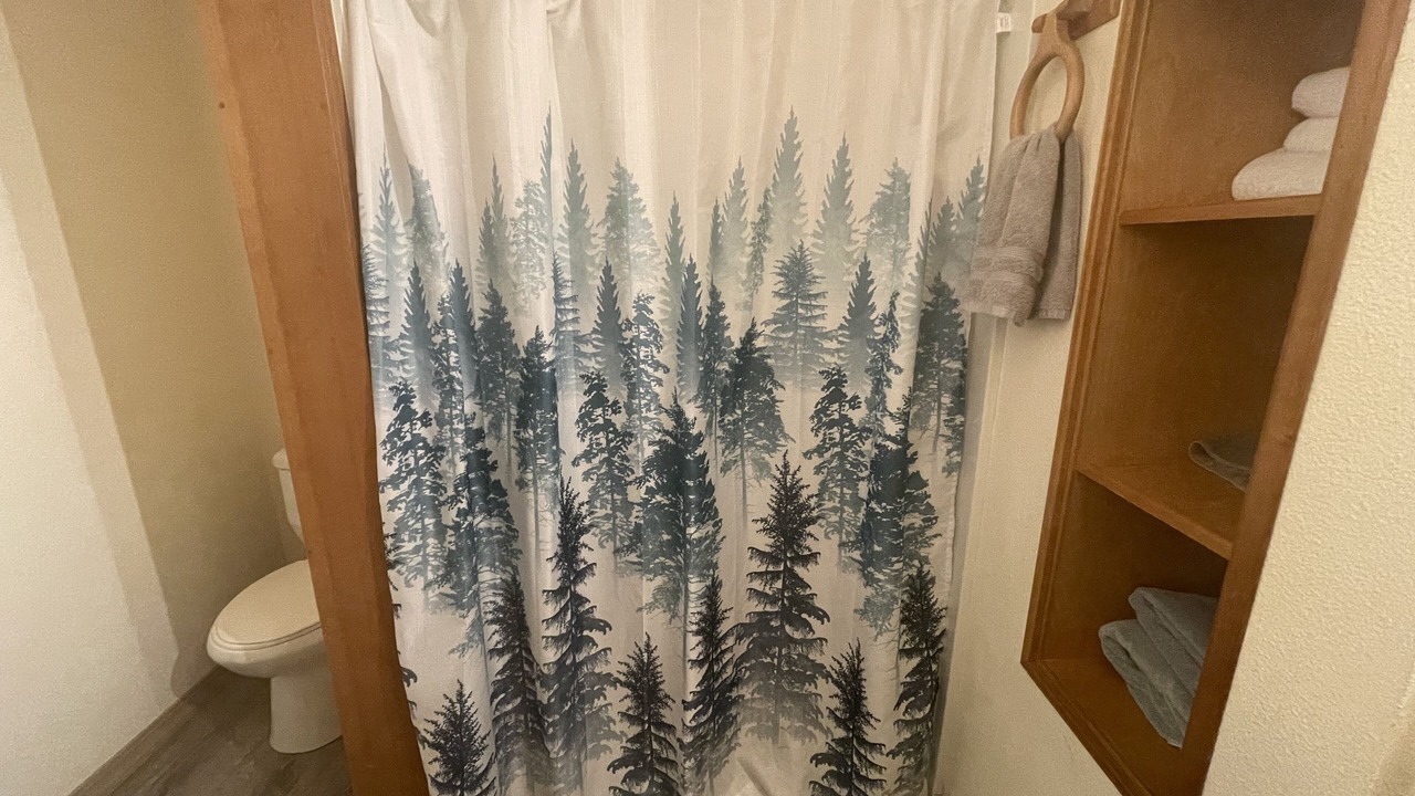 Photo of Bathroom in Crescent City