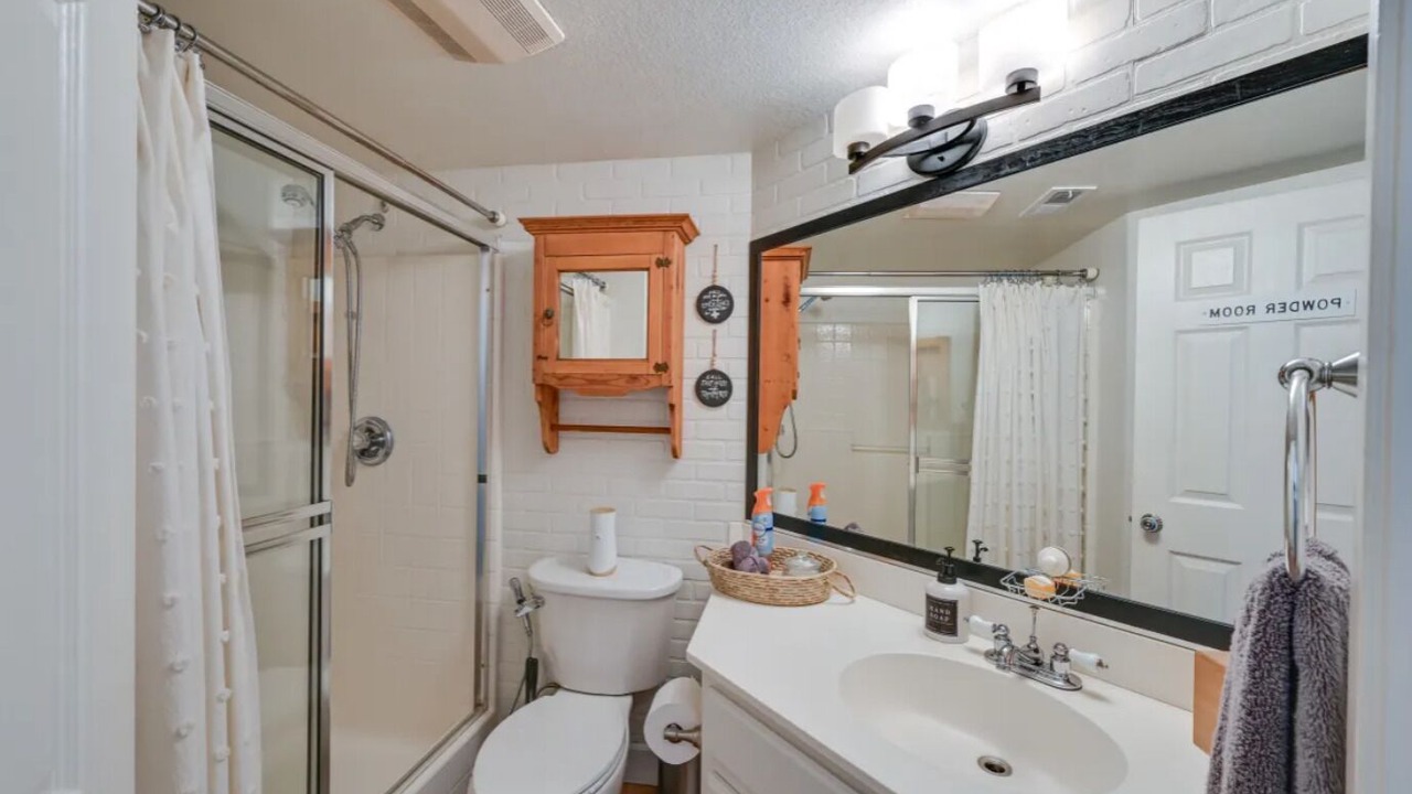 Photo of Bathroom in San Ysidro