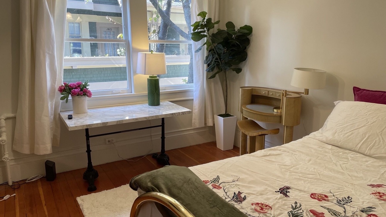 Photo of Bedroom in Nob Hill