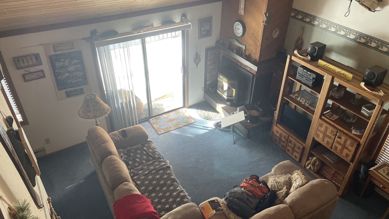 Photo of Livingroom in Shaver Lake