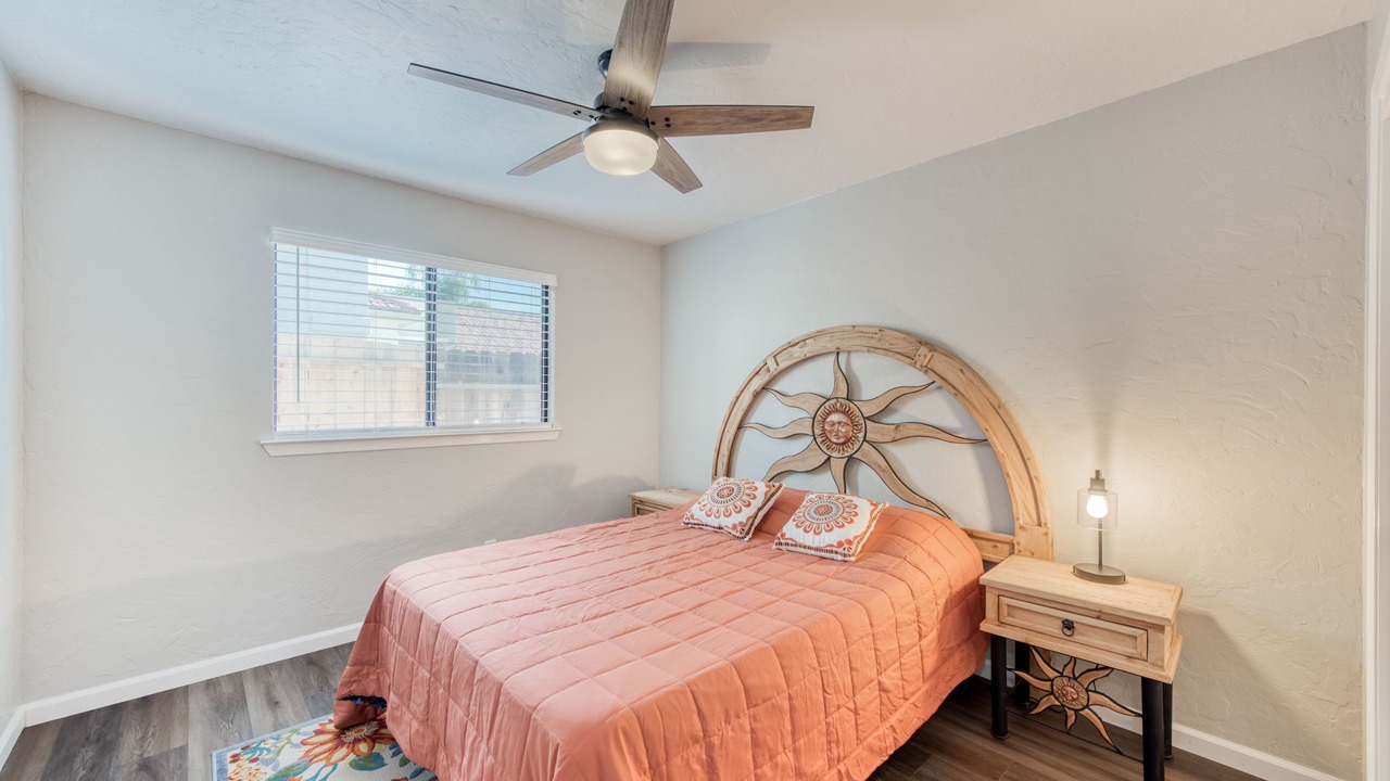 Photo of Bedroom in Raisin