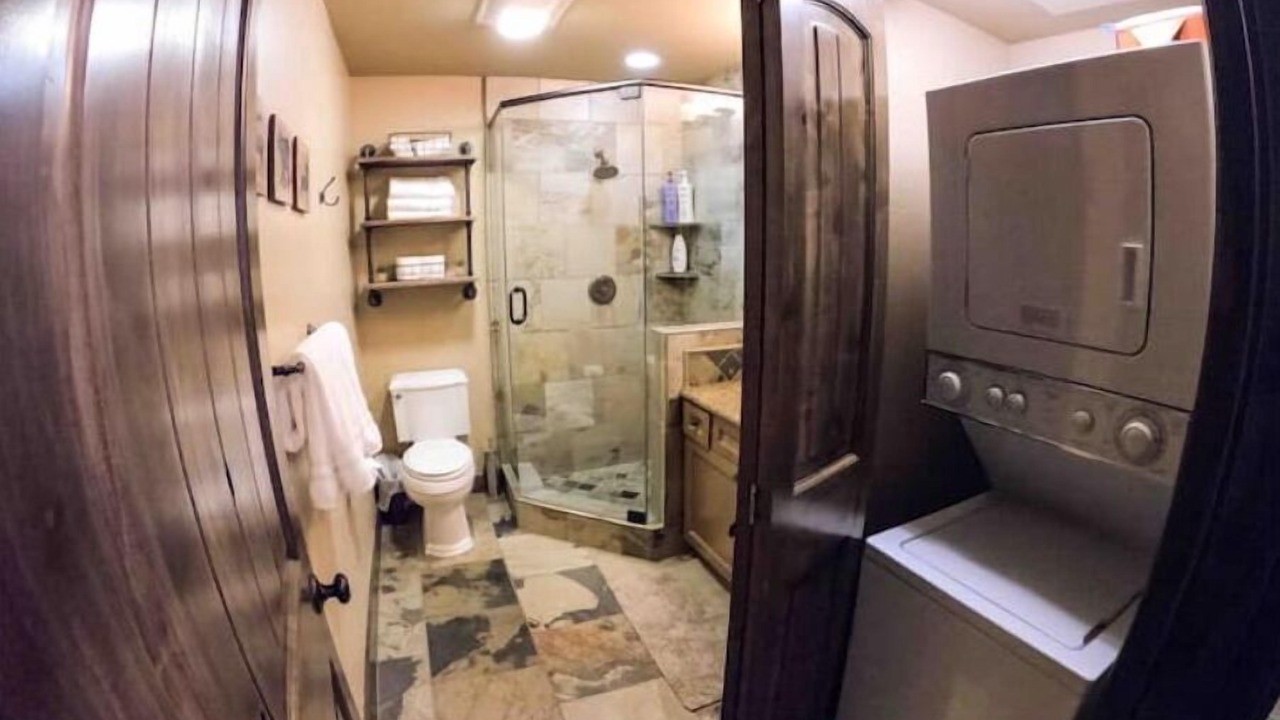 Photo of Bathroom in Kirkwood