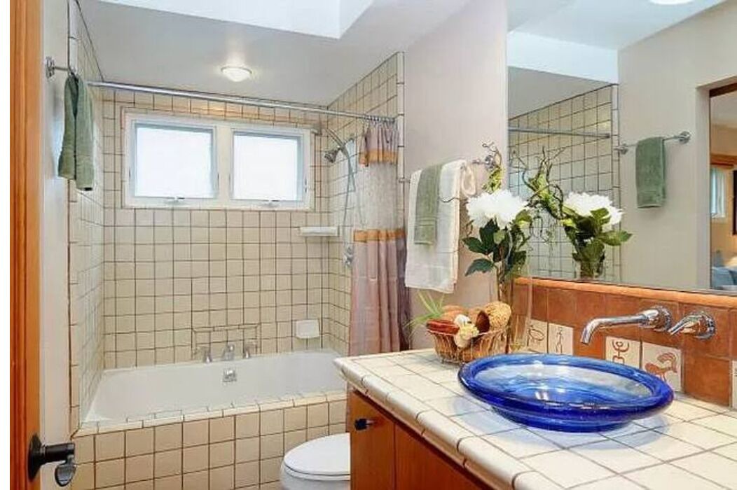 Photo of Bathroom in Los Altos Hills