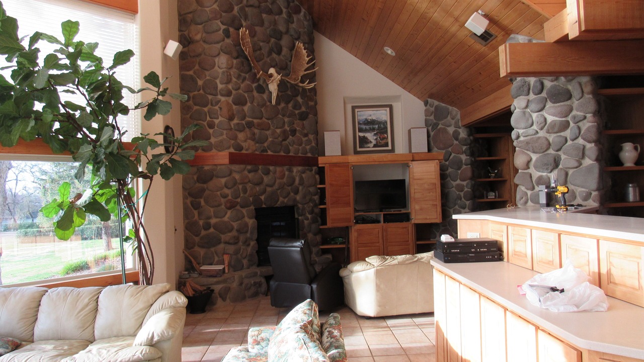 Photo of Livingroom in Red Bluff