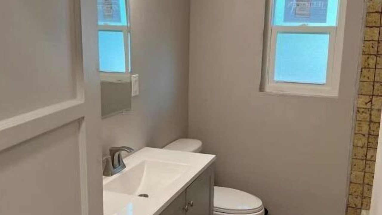 Photo of Bathroom in El Centro