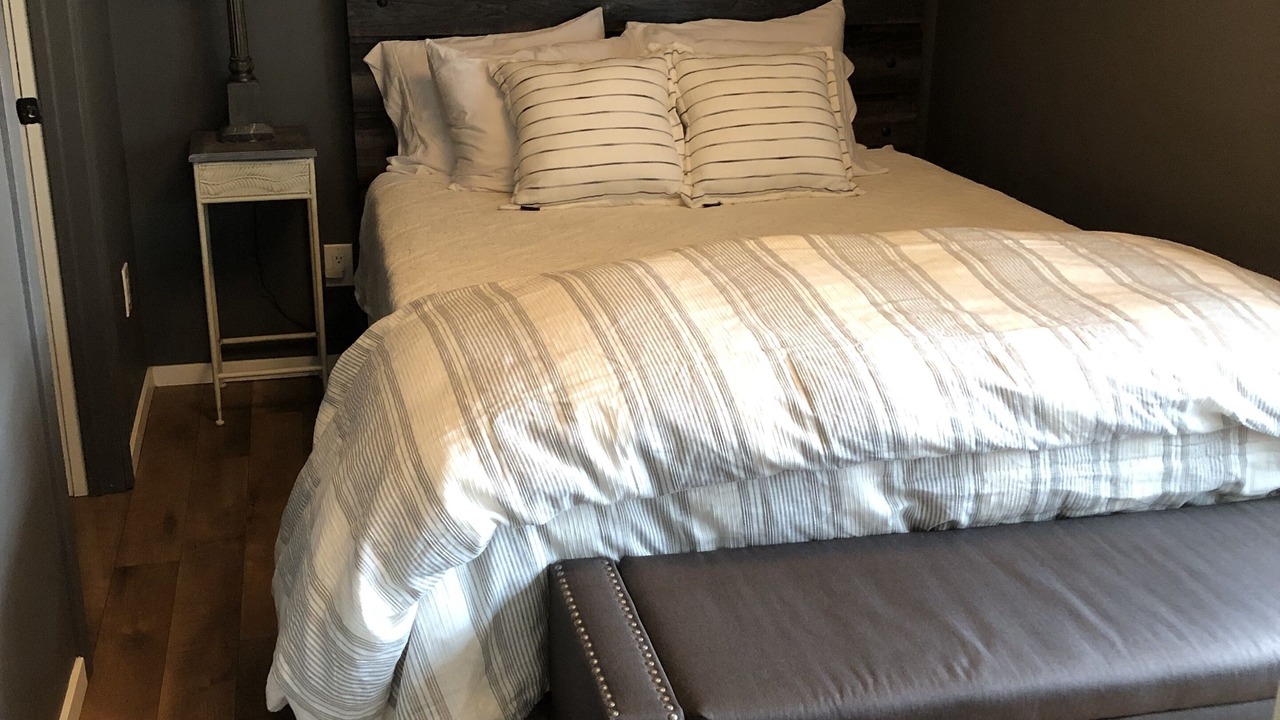 Photo of Bedroom in Boyes Hot Springs