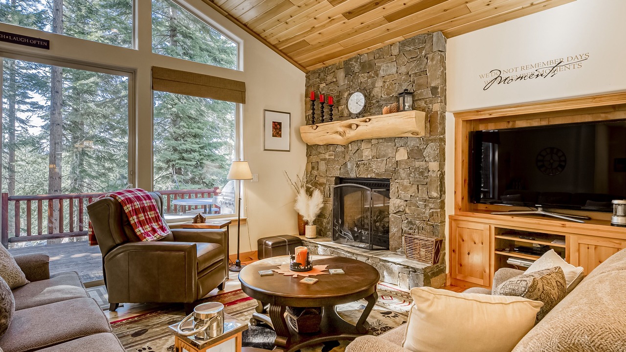 Photo of Livingroom in Tahoe Paradise