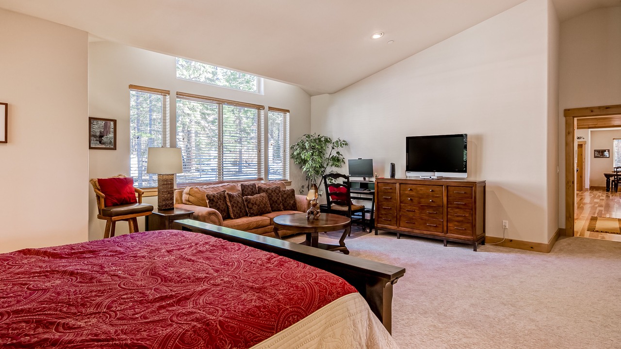 Photo of Bedroom in Tahoe Paradise