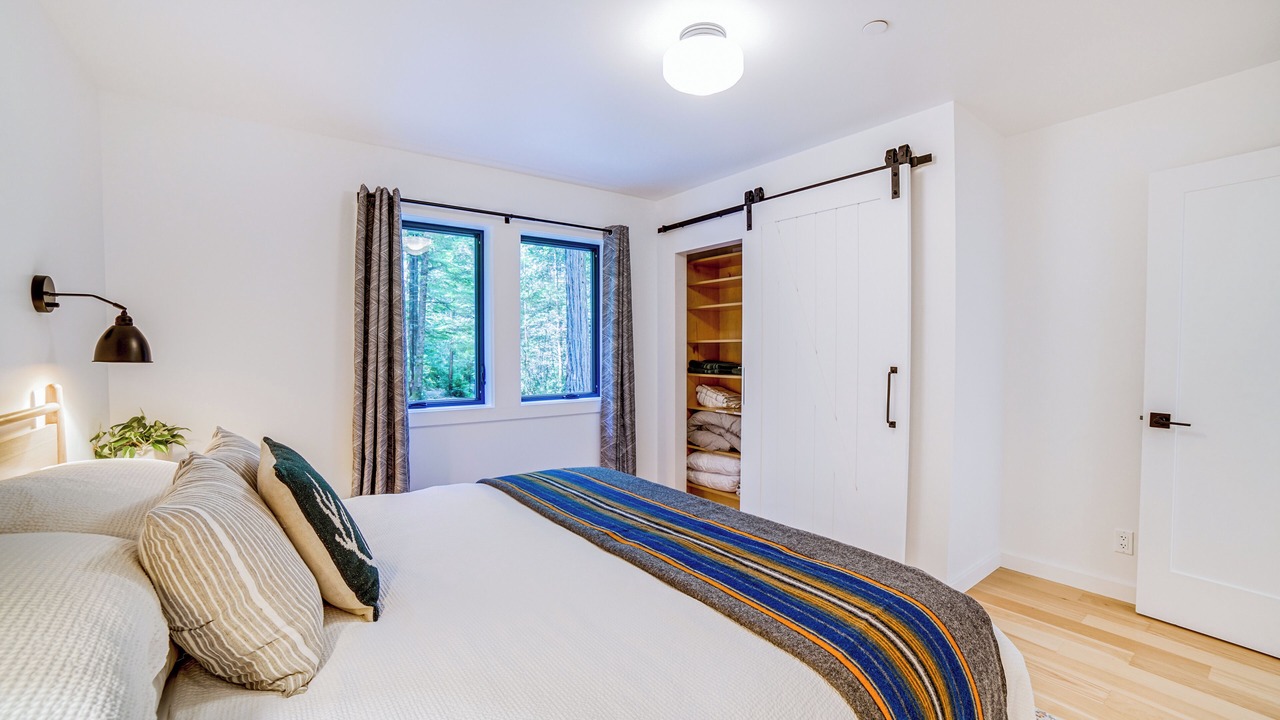 Photo of Bedroom in Mendocino