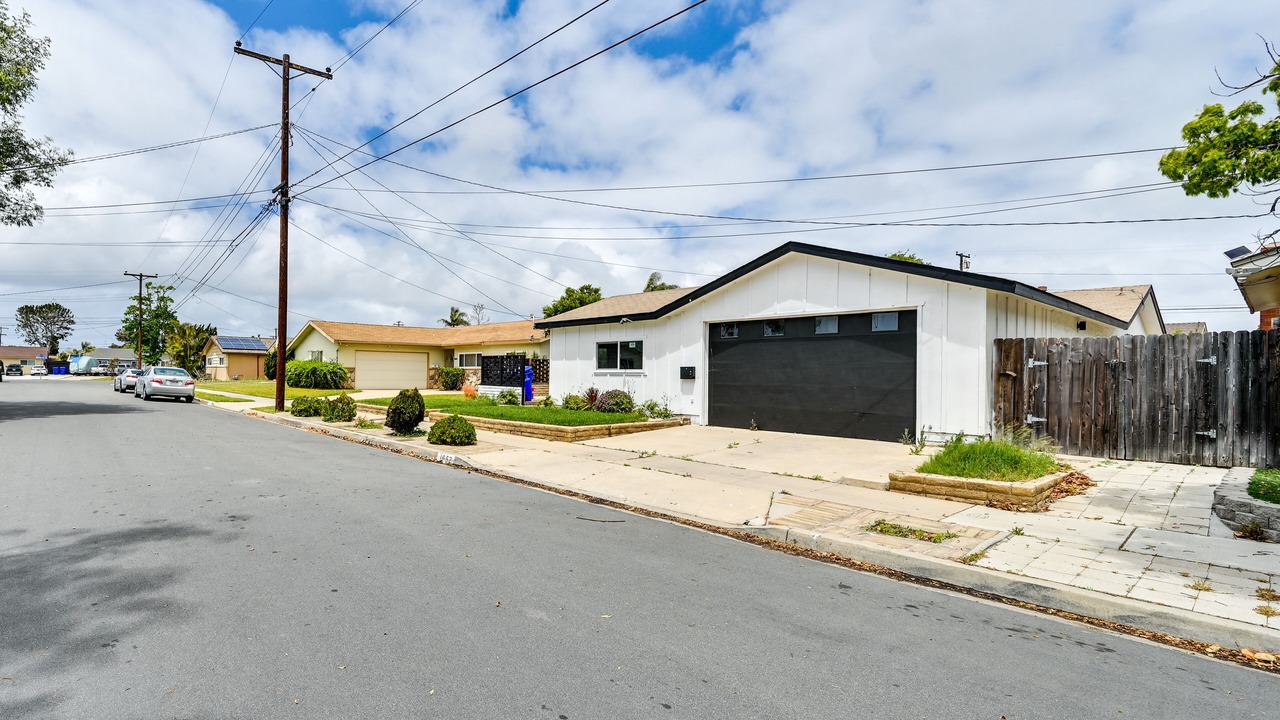 Photo of Outdoor in Lincoln Acres