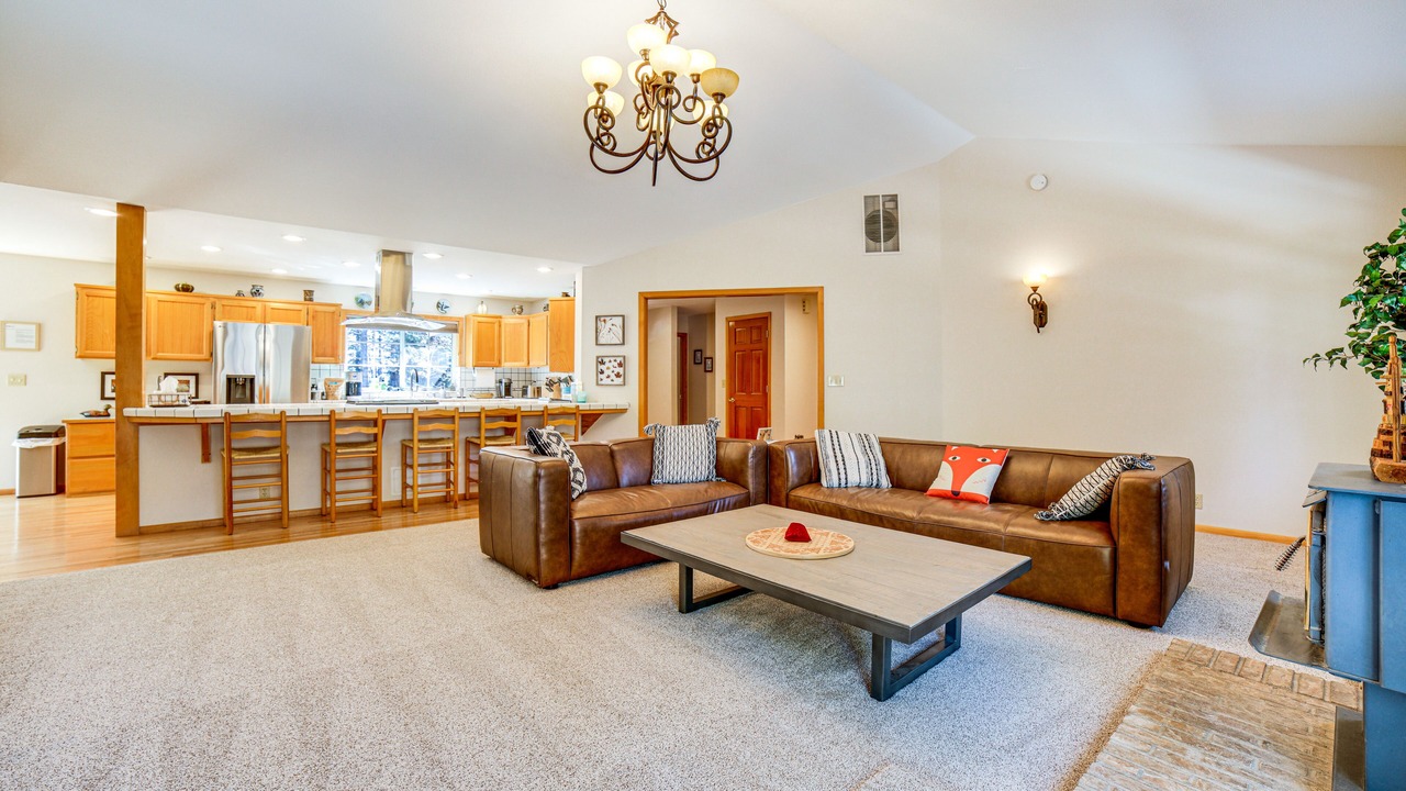Photo of Livingroom in Calpine