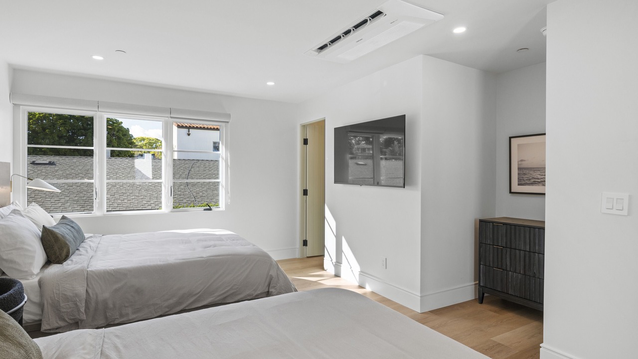 Photo of Bedroom in Laguna