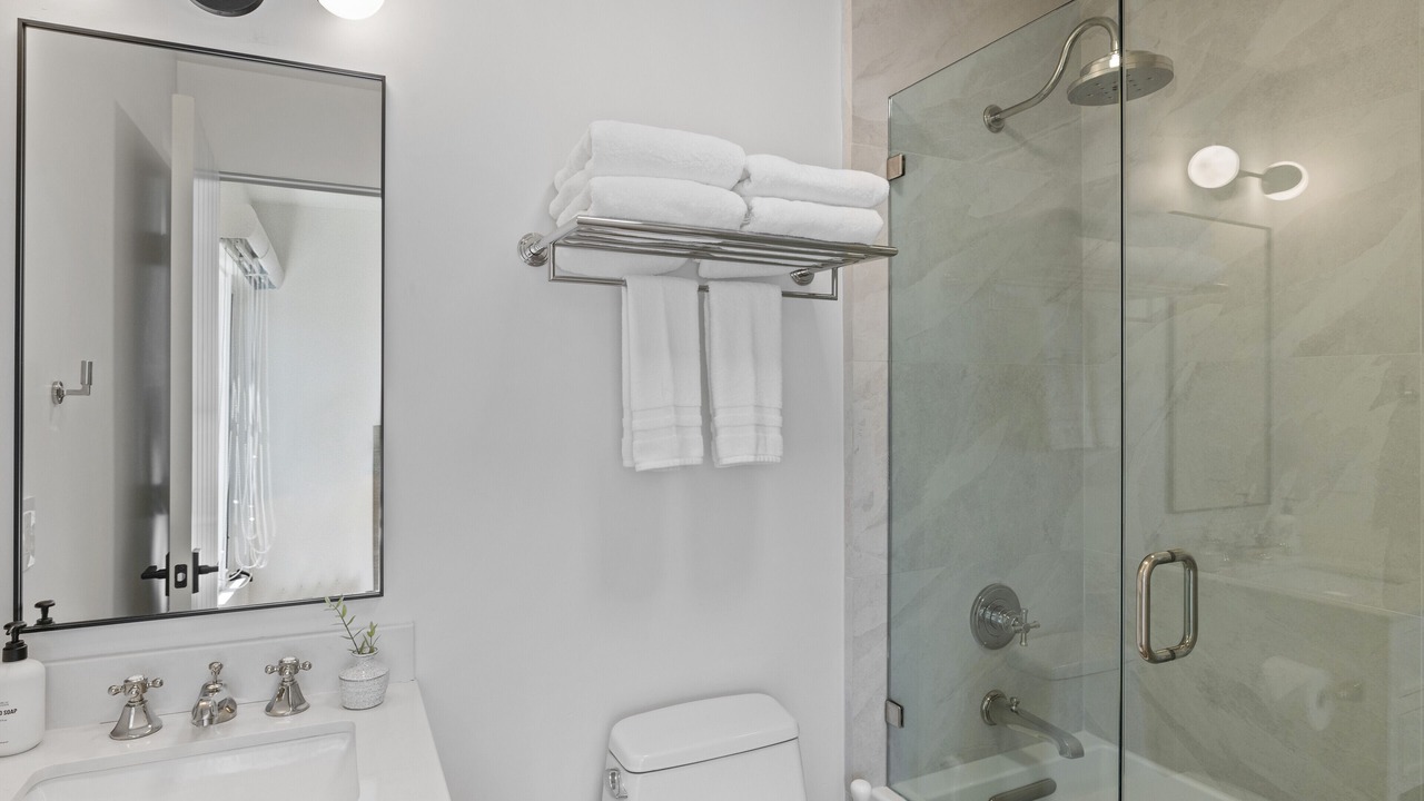 Photo of Bathroom in Laguna