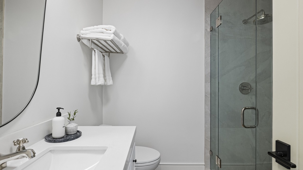 Photo of Bathroom in Laguna